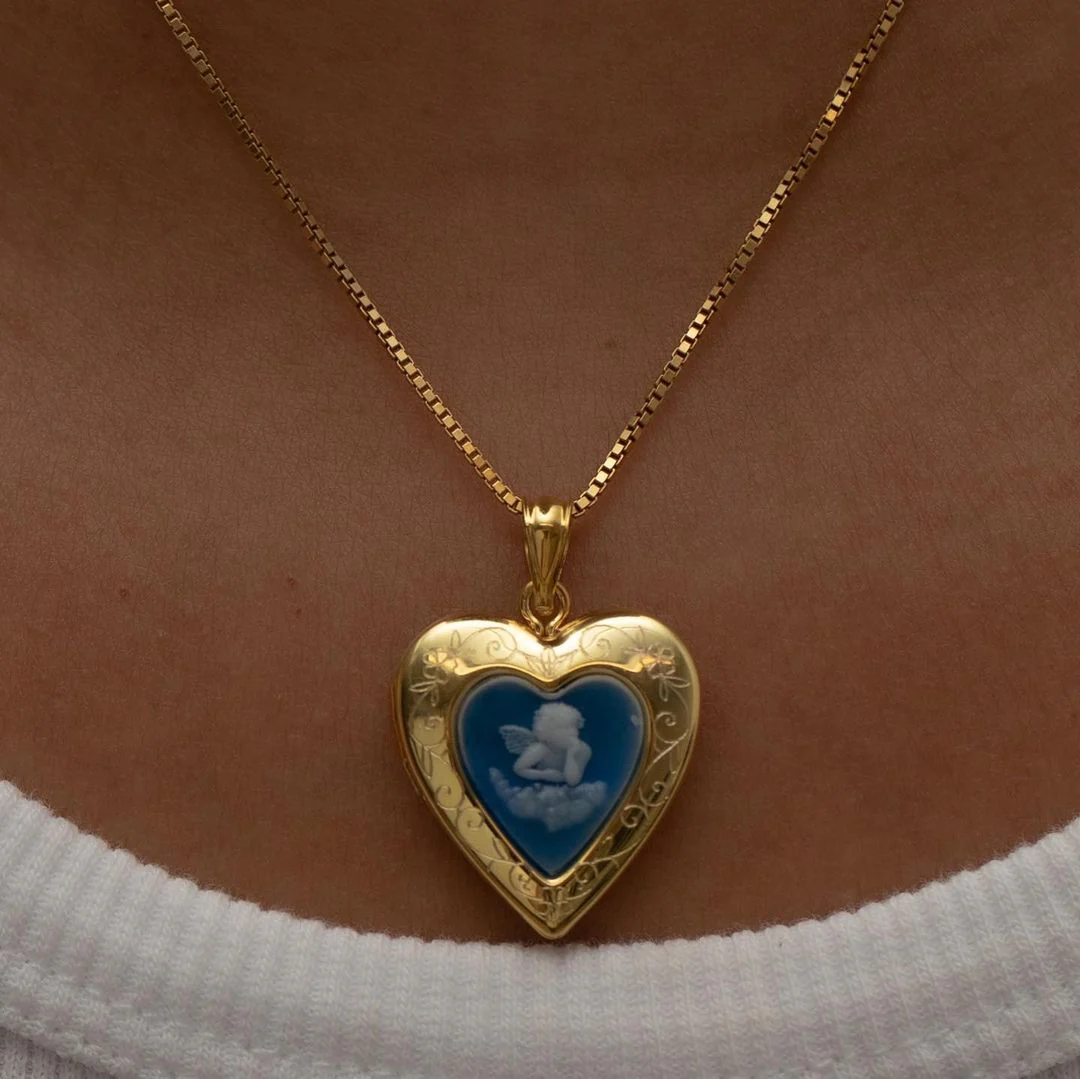 The Blue Angel Photo Locket - Image 4