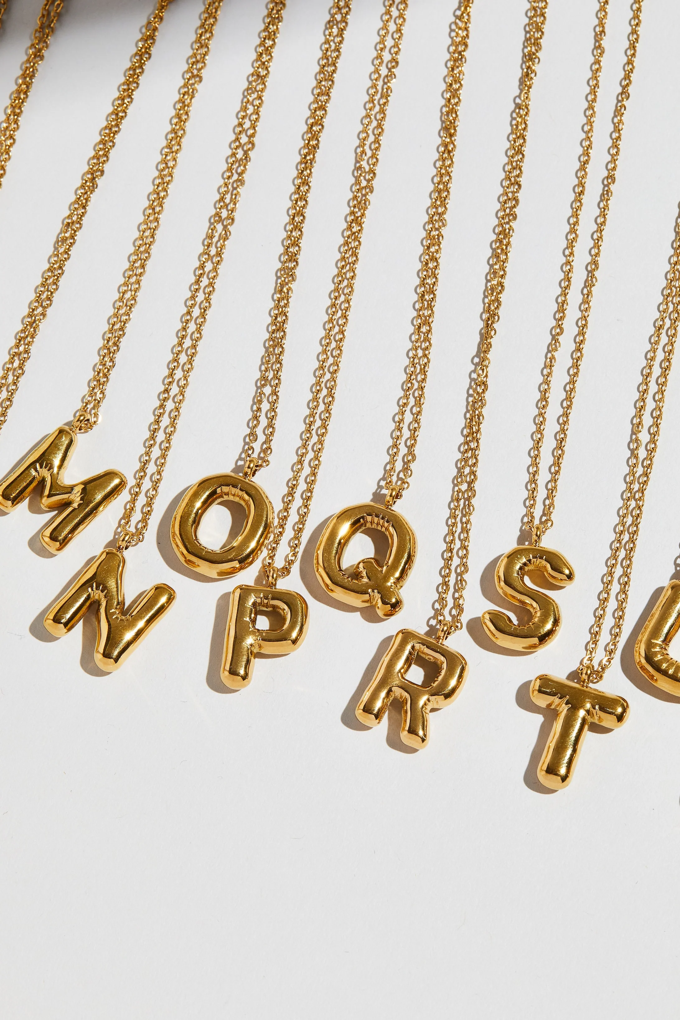 THE BUBBLE LETTER BLOCK PENDANT NECKLACE - Image 10