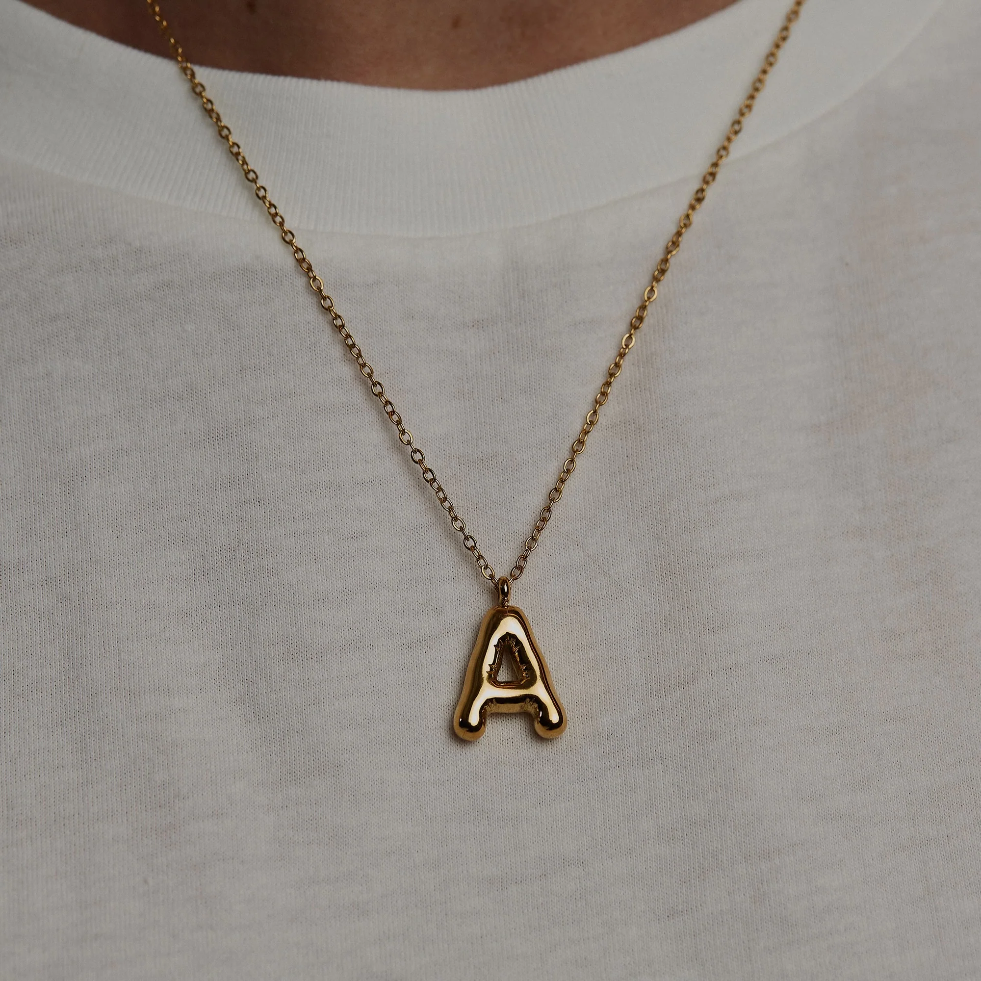 THE BUBBLE LETTER BLOCK PENDANT NECKLACE - Image 5