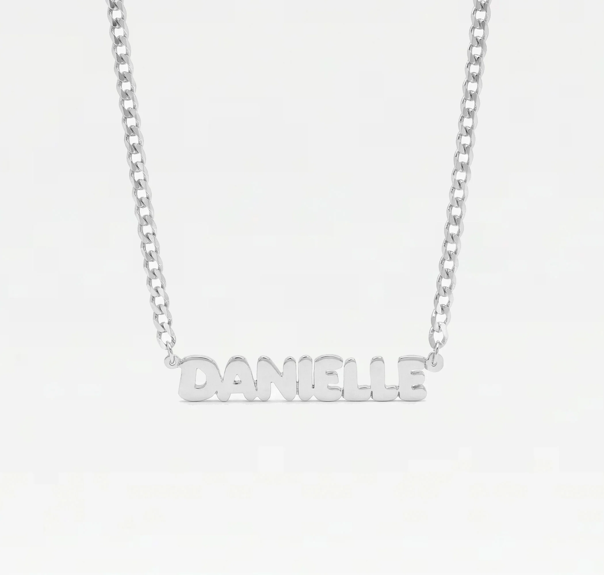 The Bubble Letter Curb Chain Nameplate Necklace - Image 7