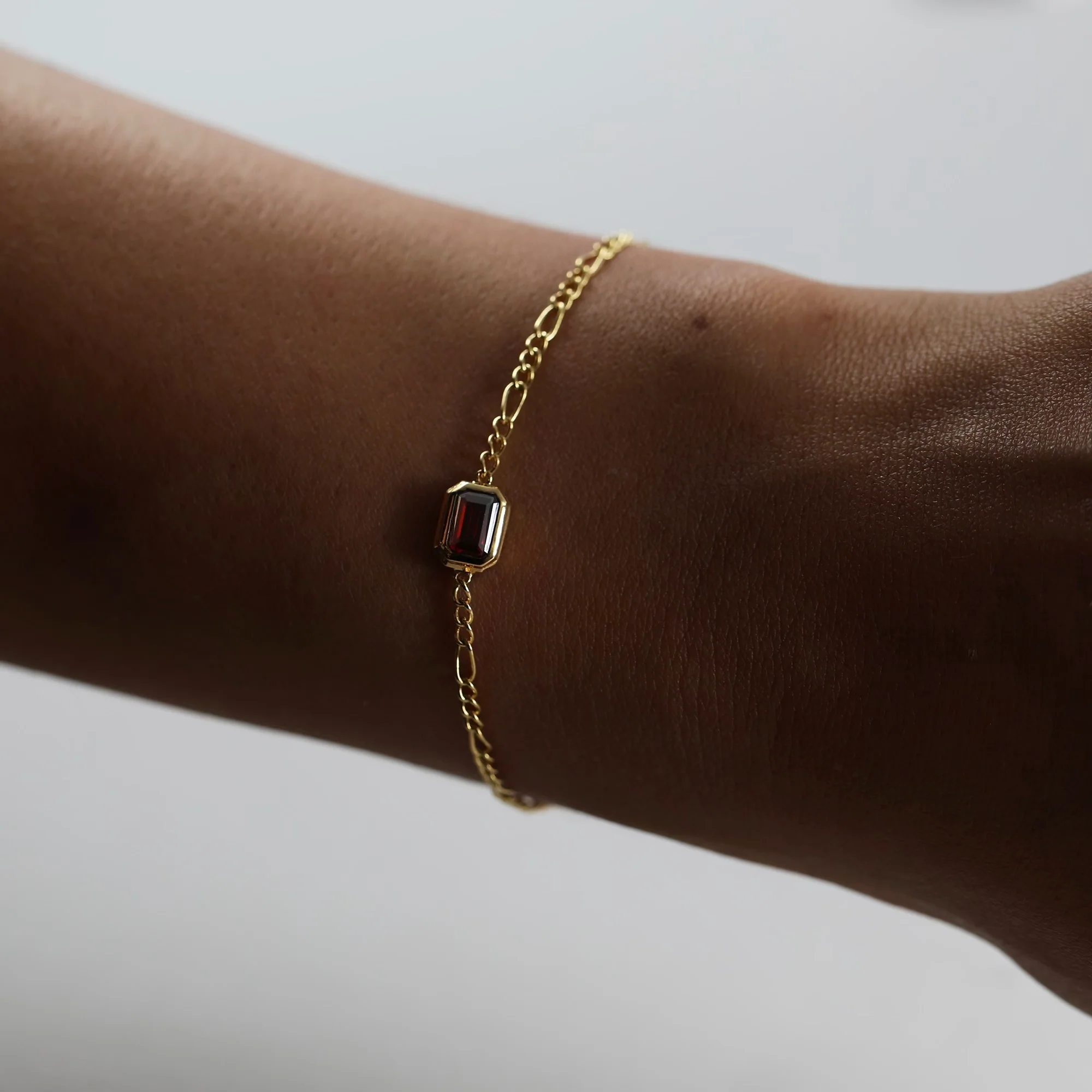 THE EMERALD RUBY BRACELET - Image 3