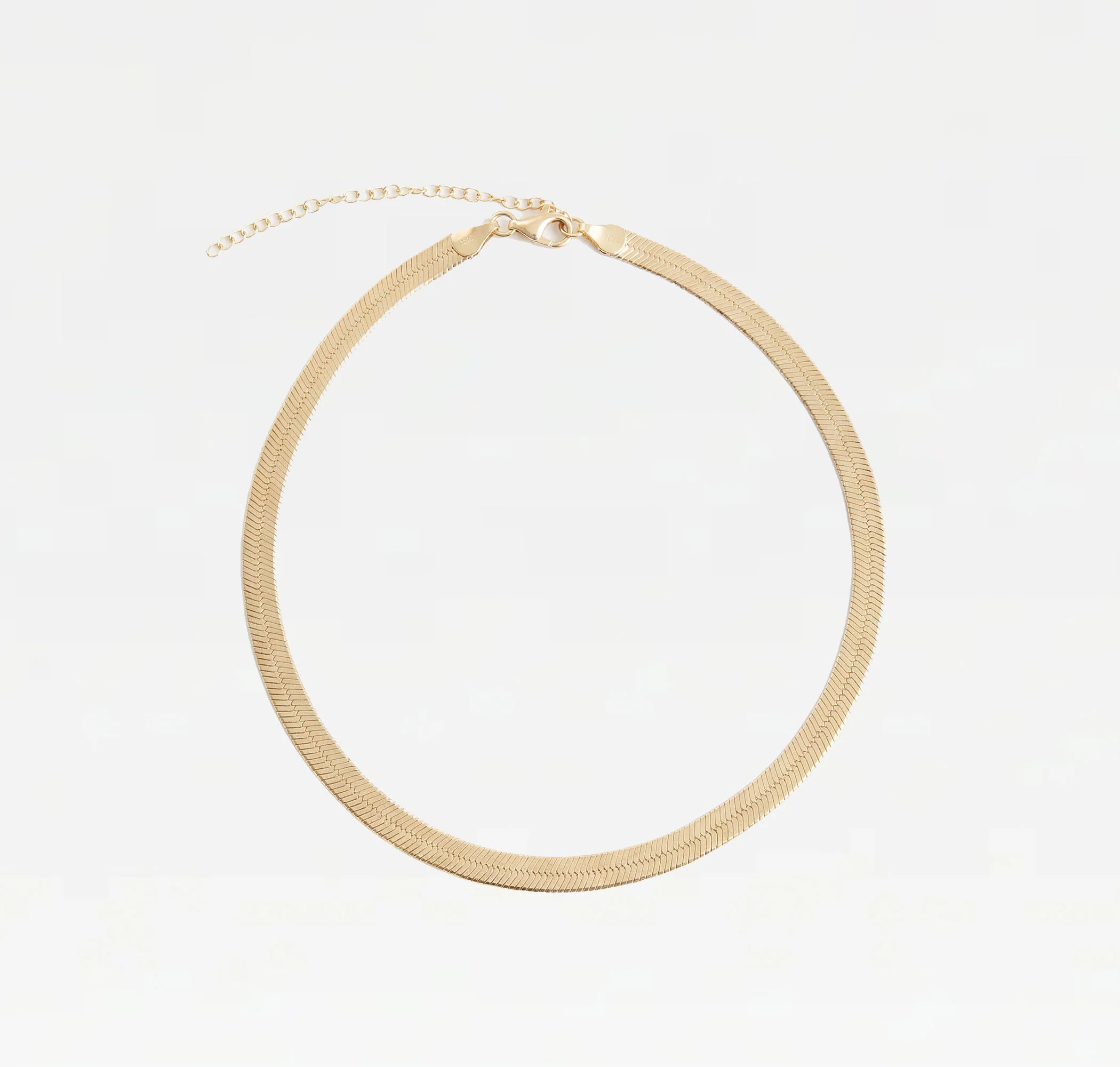 The Flat Chain Choker