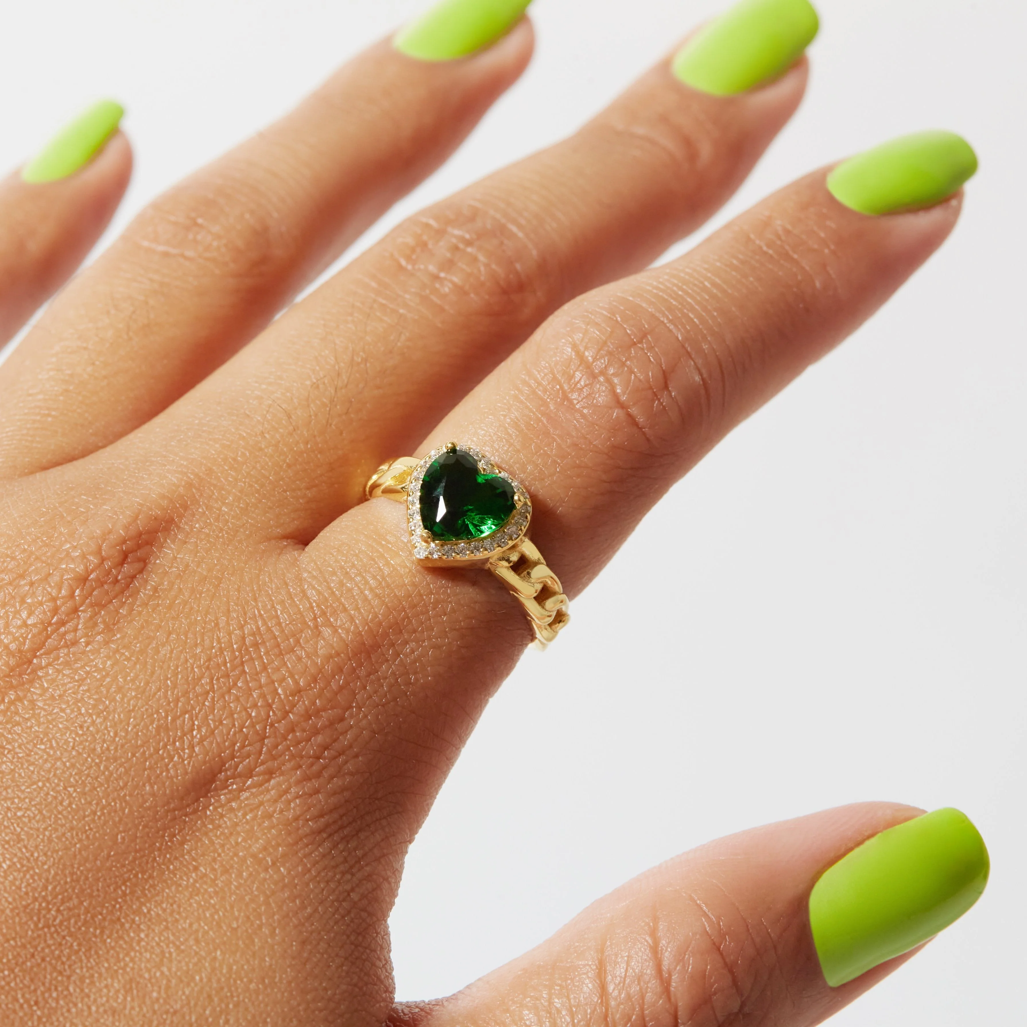 The Green Emerald Heart Ring - Image 3
