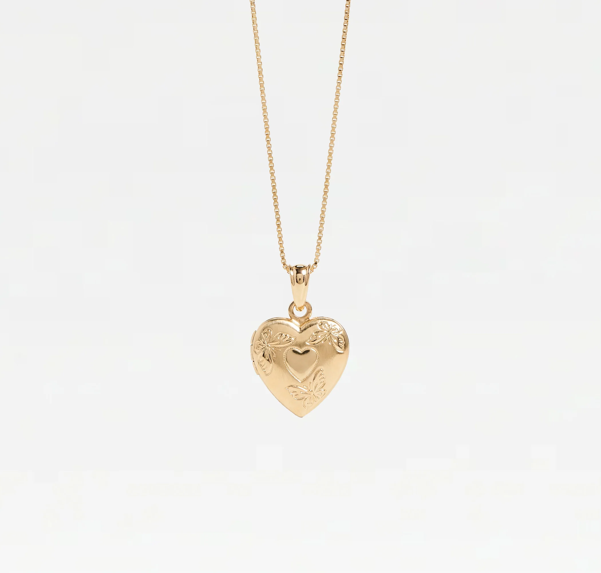 The Heart Heirloom Photo Locket