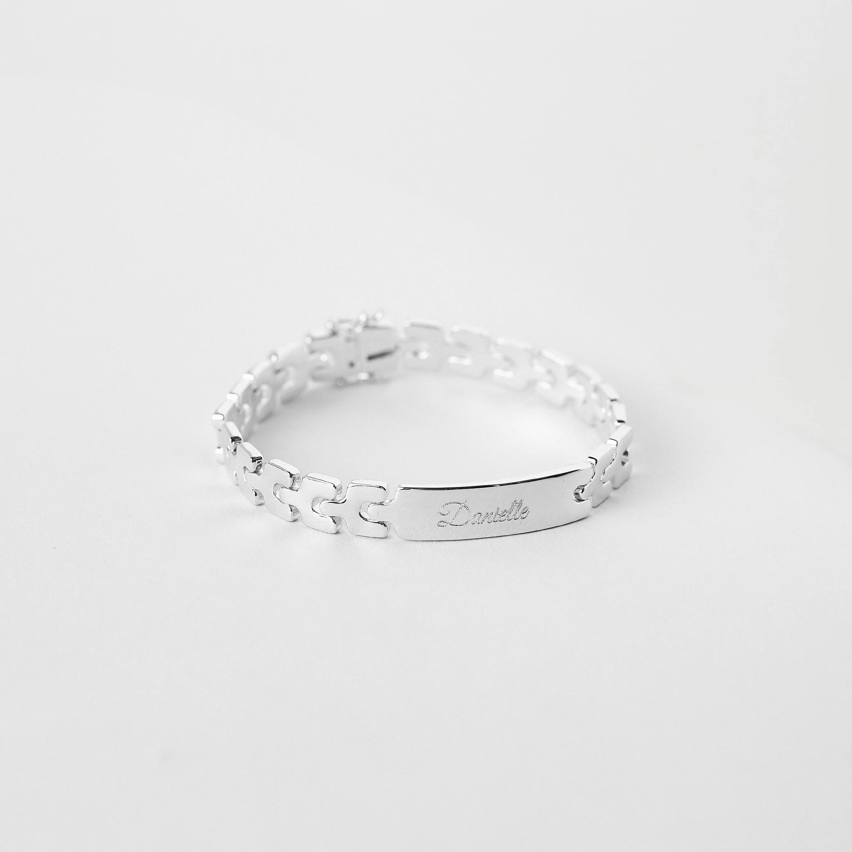 THE KY LINK ENGRAVEABLE ID BRACELET - Image 6