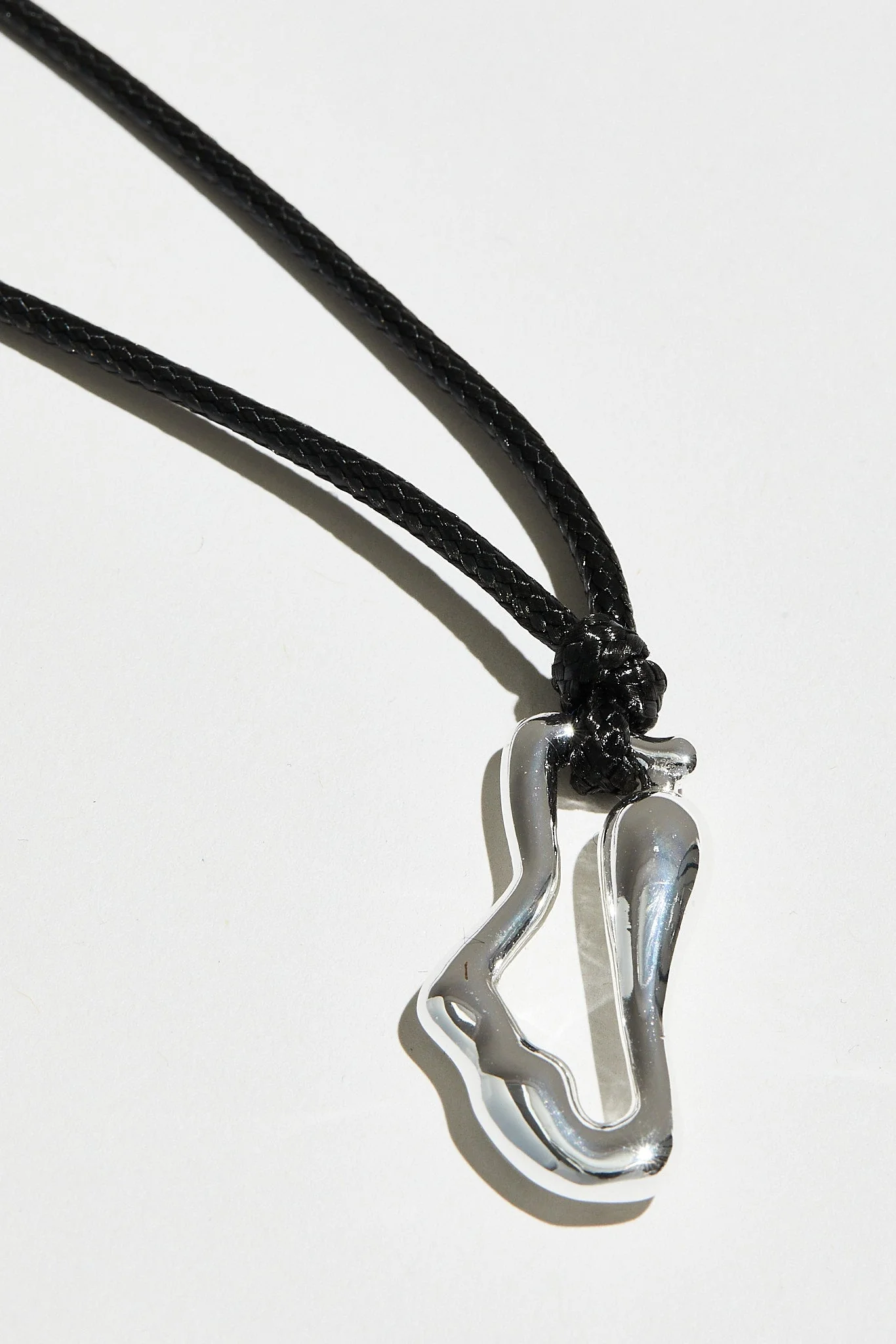 The Kylia Cord Pendant Necklace - Image 3