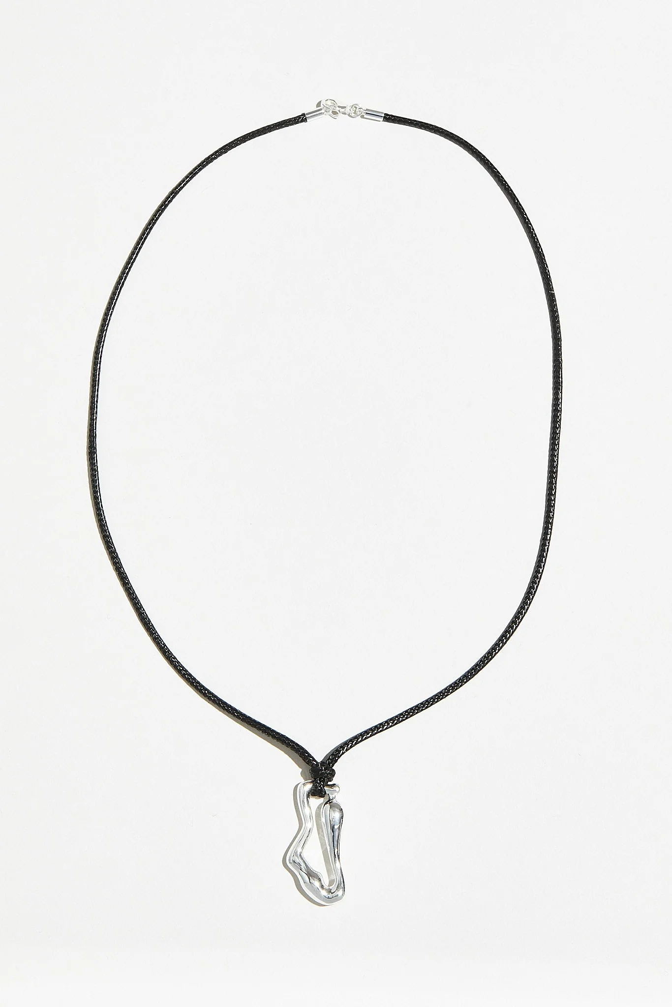 The Kylia Cord Pendant Necklace - Image 4