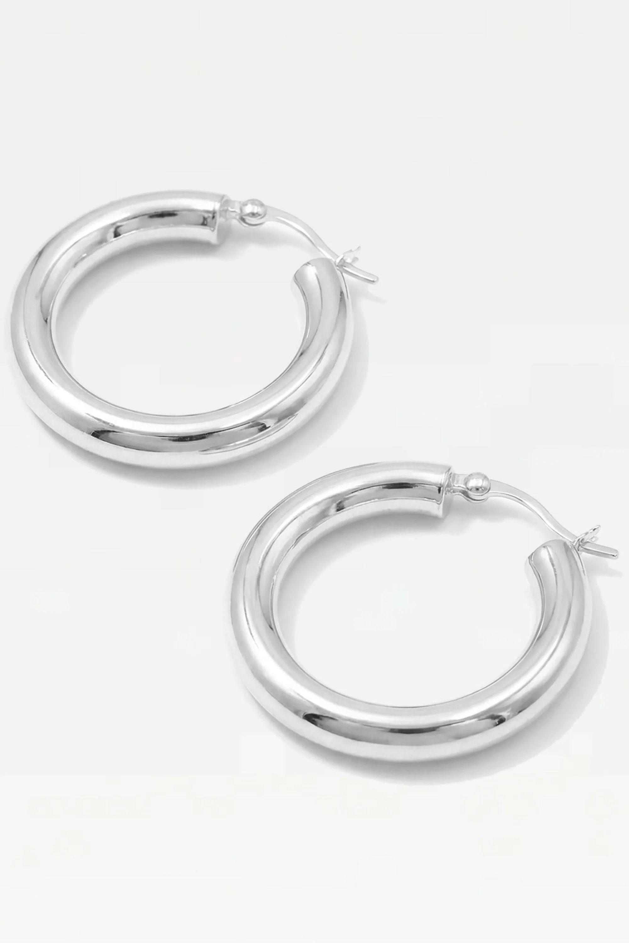 The Large Ravello Hoops - Image 4