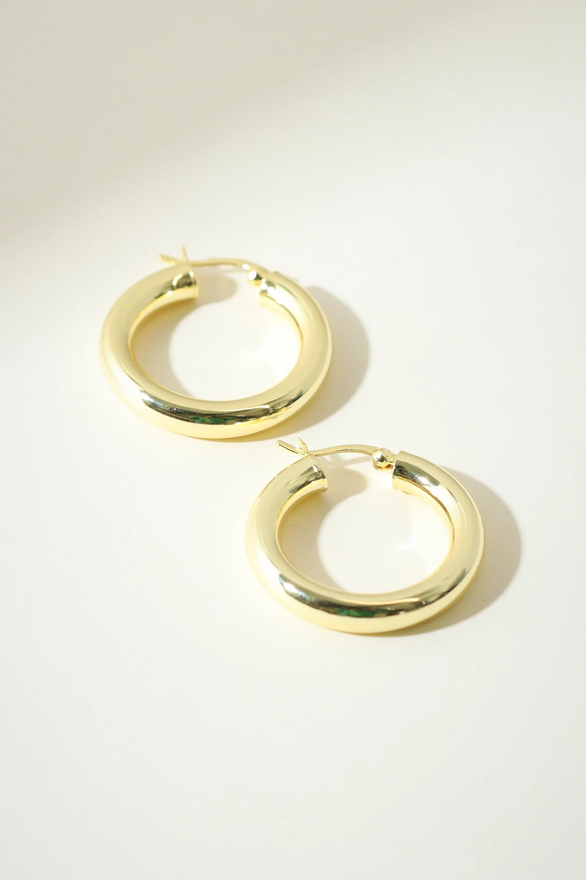 The Large Ravello Hoops - Image 6