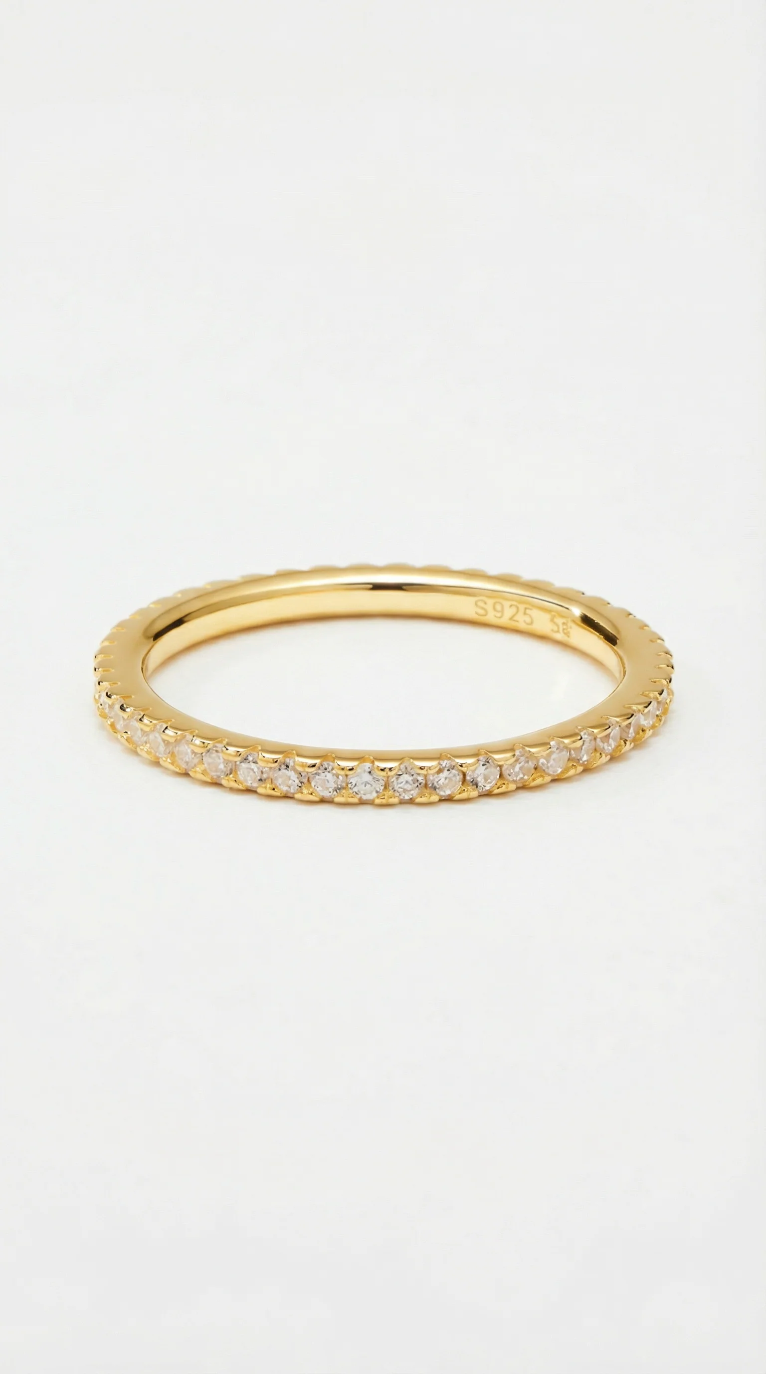 The M Essential Pavé Band - Image 6
