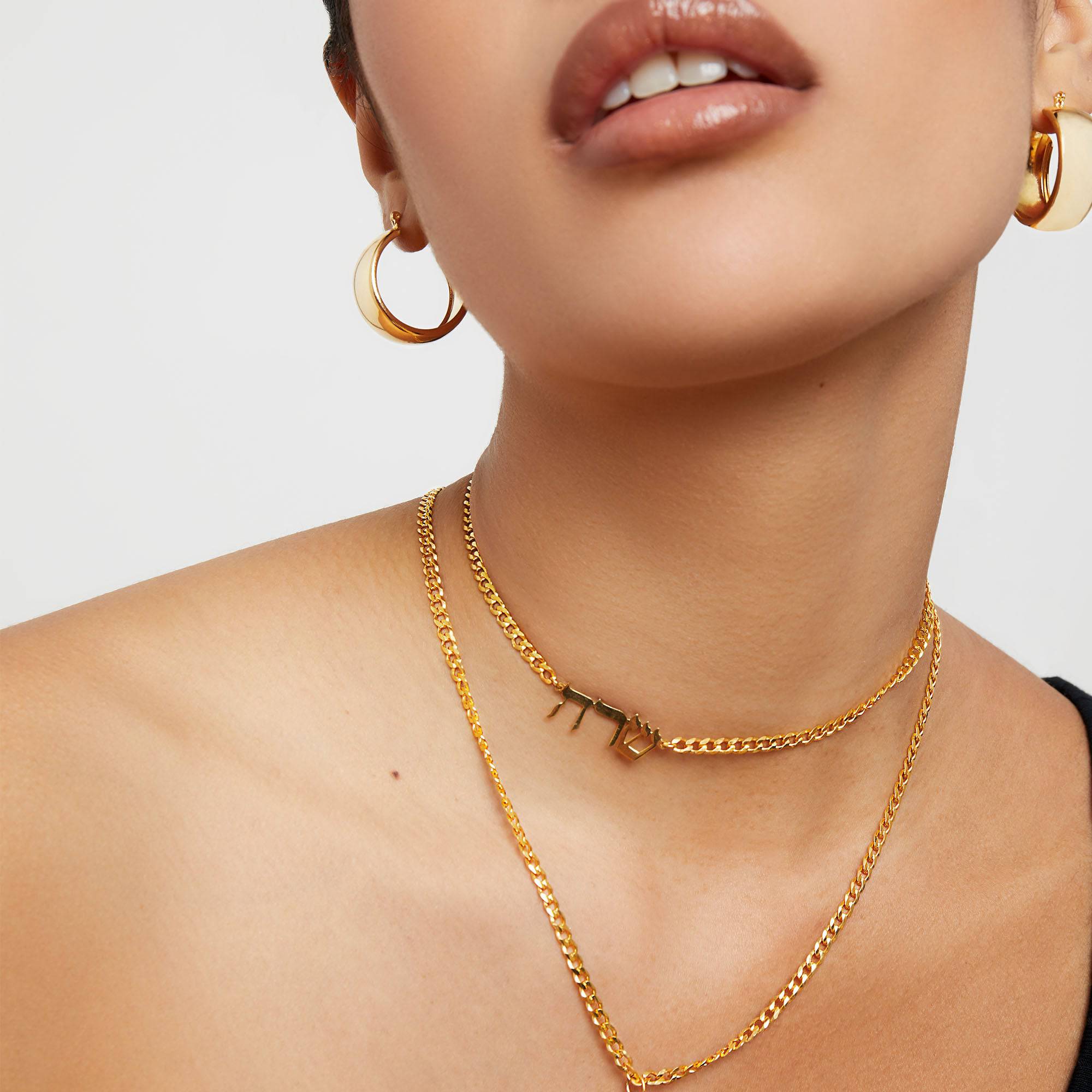 The Mini Hebrew Choker Nameplate - Image 3