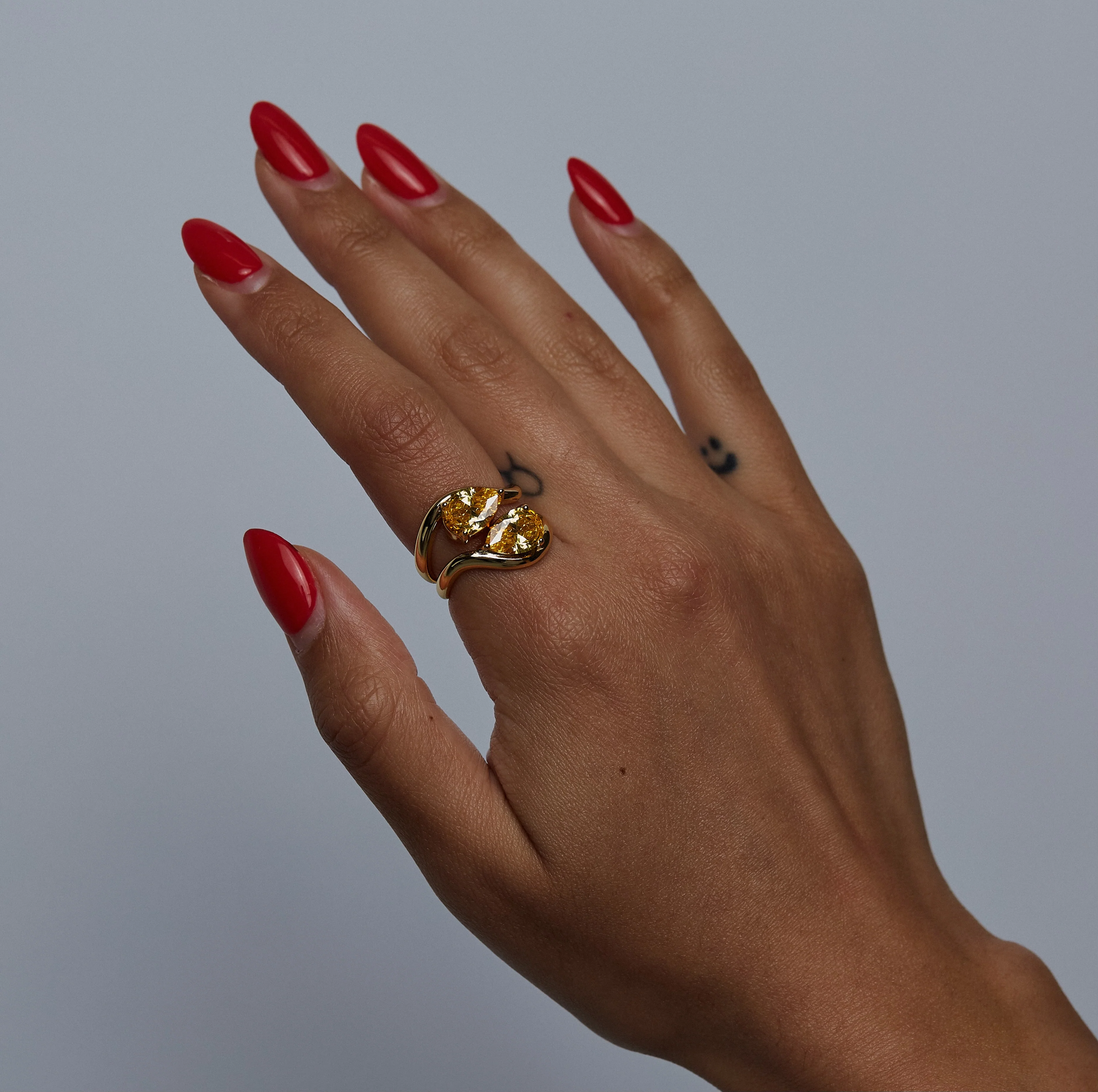 The Pear Stone Ring (Set of 2) - Image 10