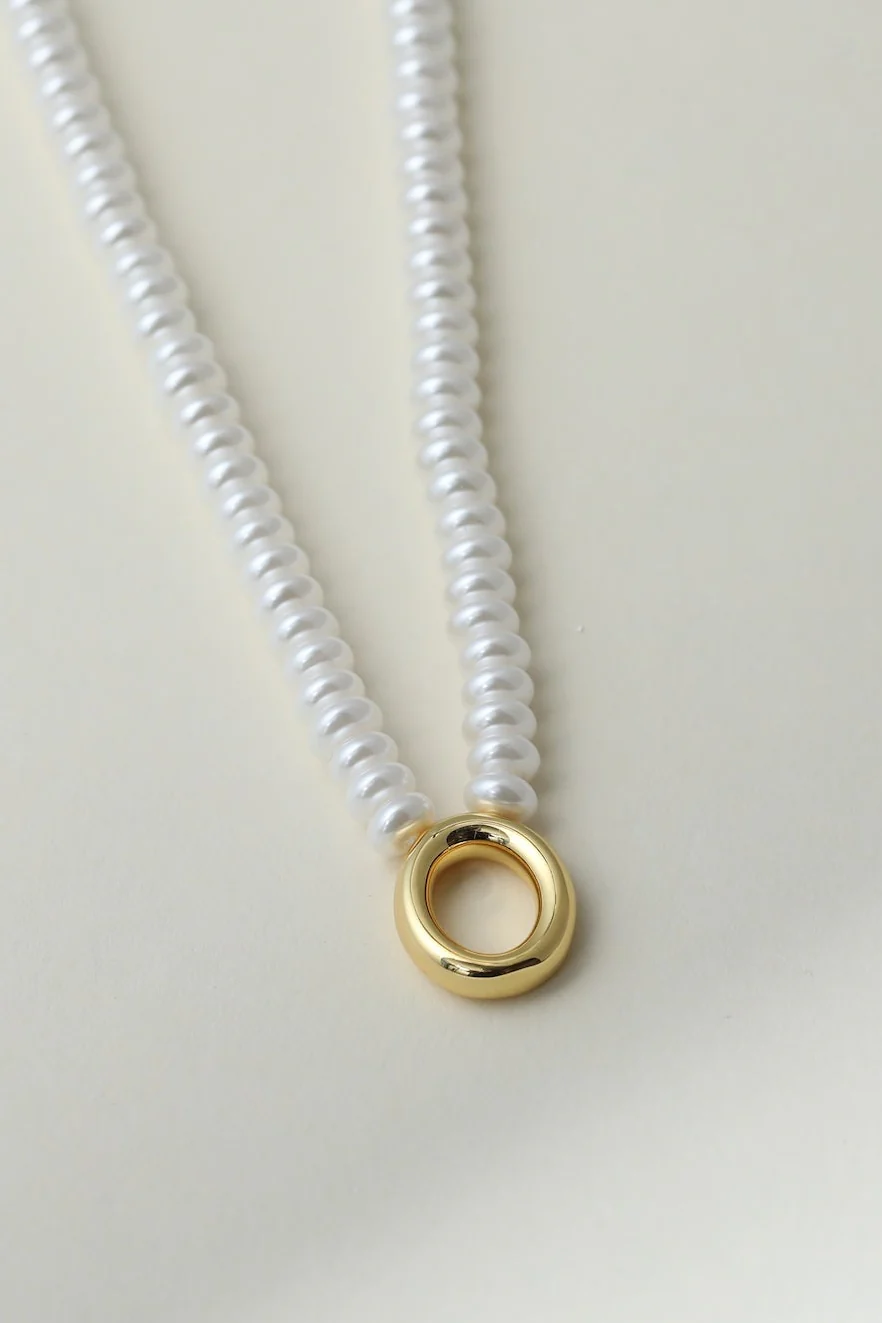 The Pearl Bubble Letter Necklace - Image 19