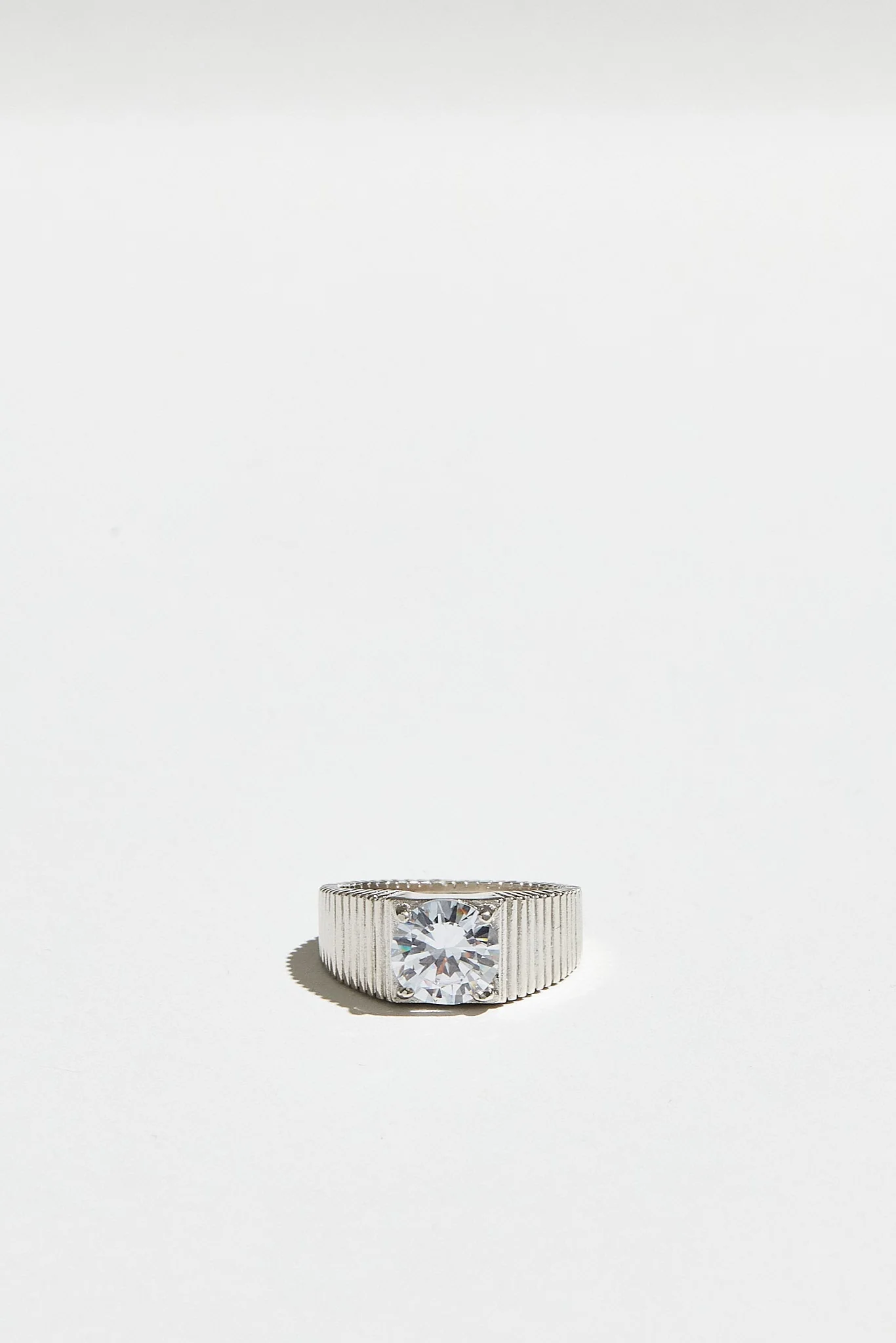 The Rouge Cz Signet Ring - Image 3