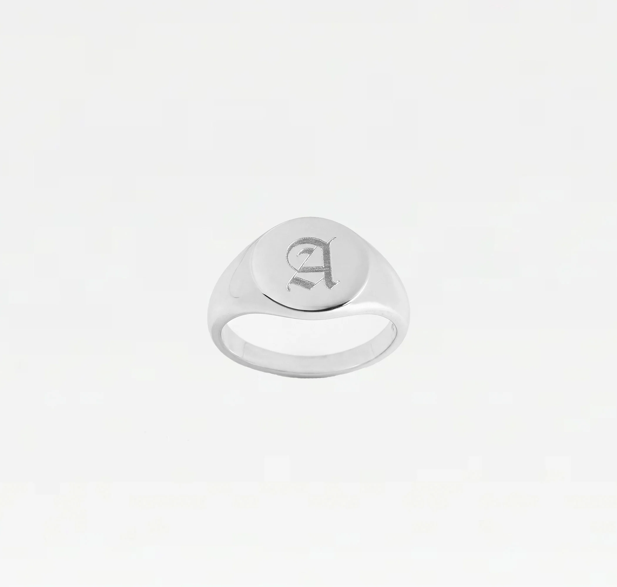 The Signature Old English Signet Ring - Image 3