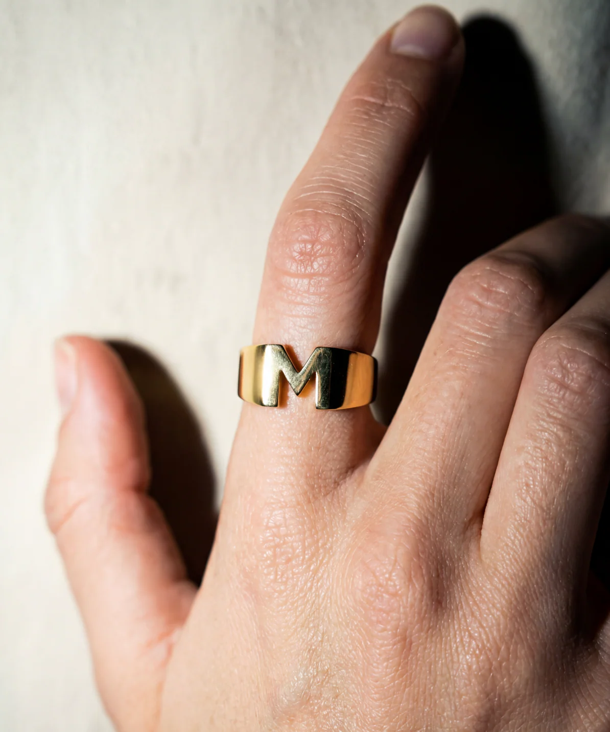 The Single Cut Initial Ring - Image 2