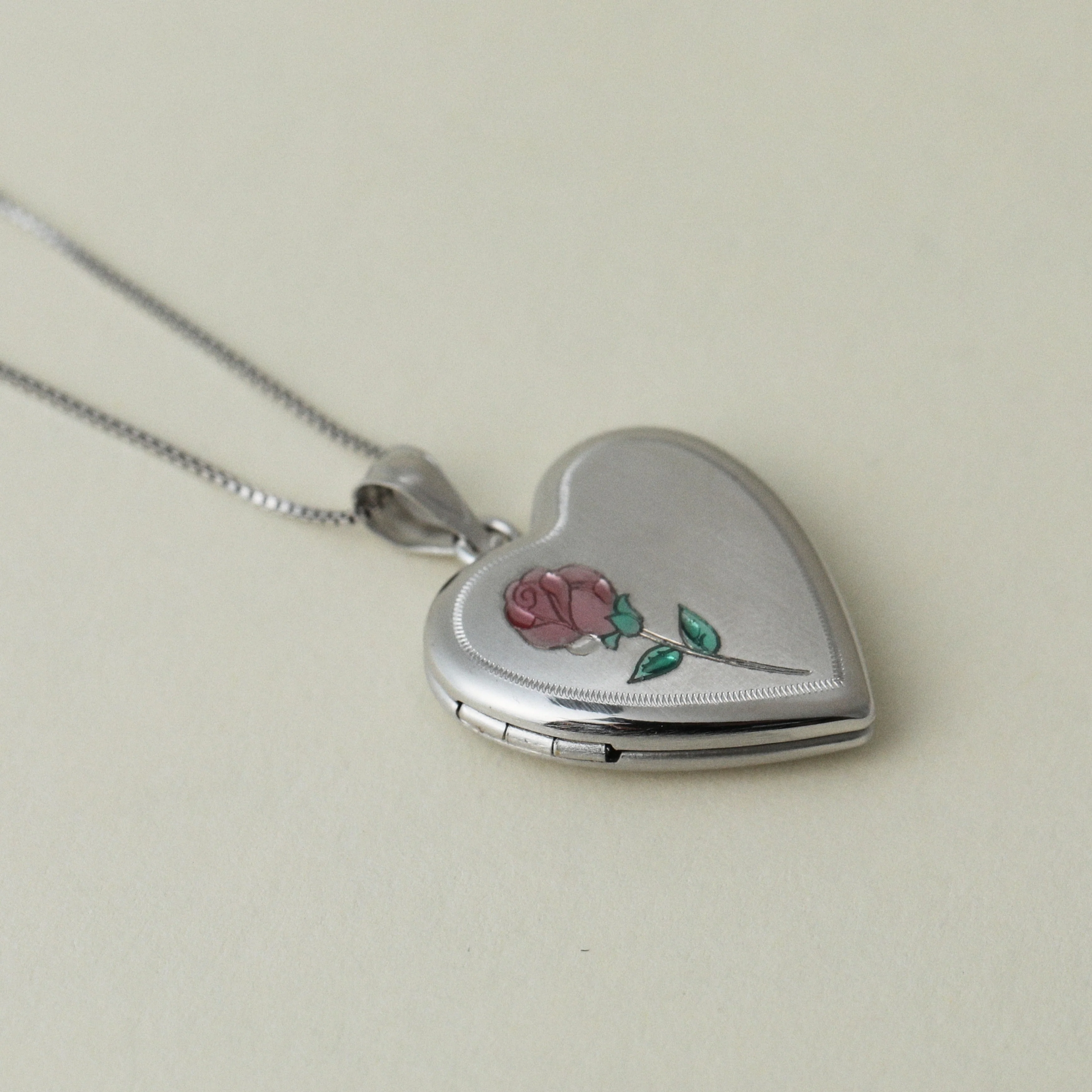 The Rose Photo Locket - Image 8