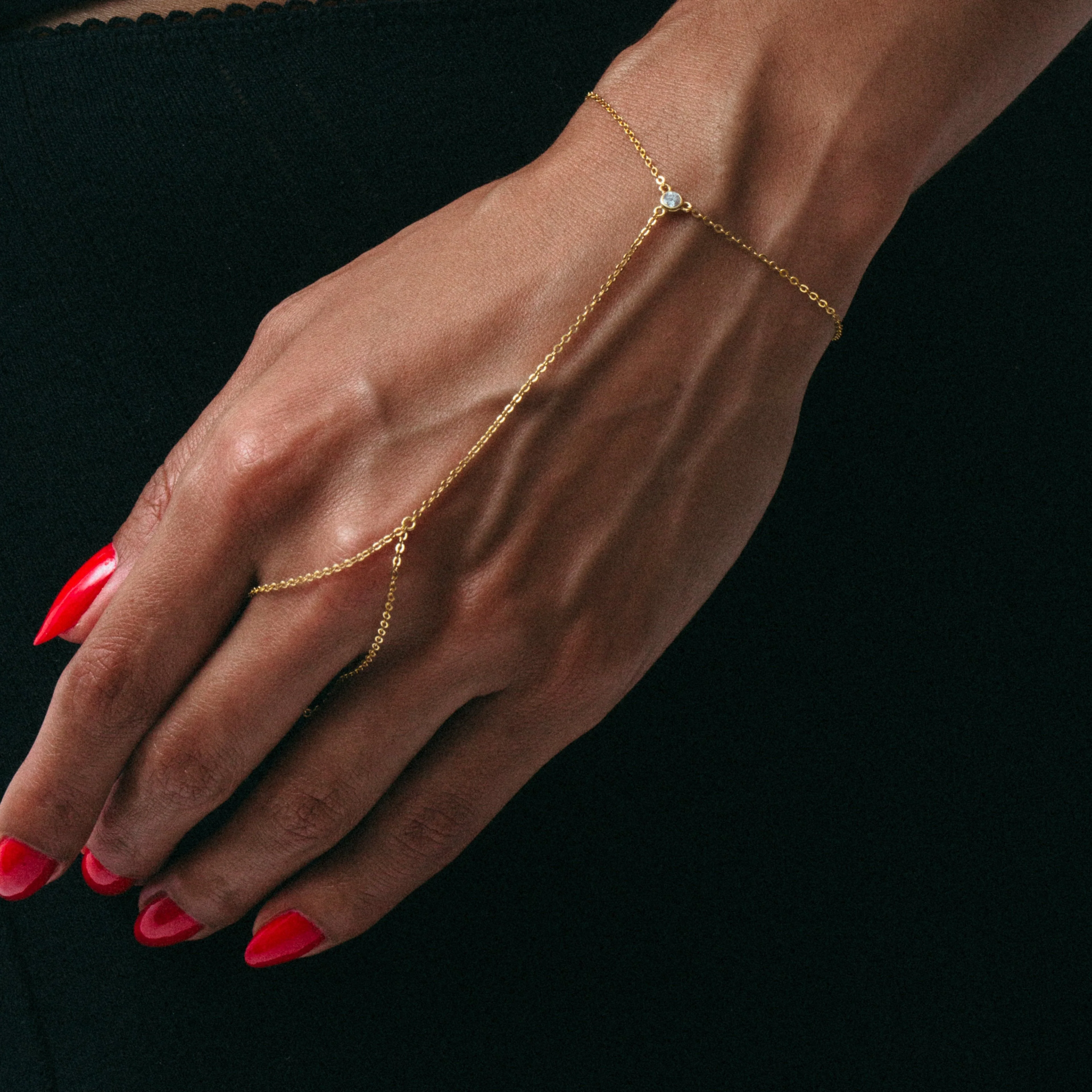 The Single Stone Hand Chain - Image 3