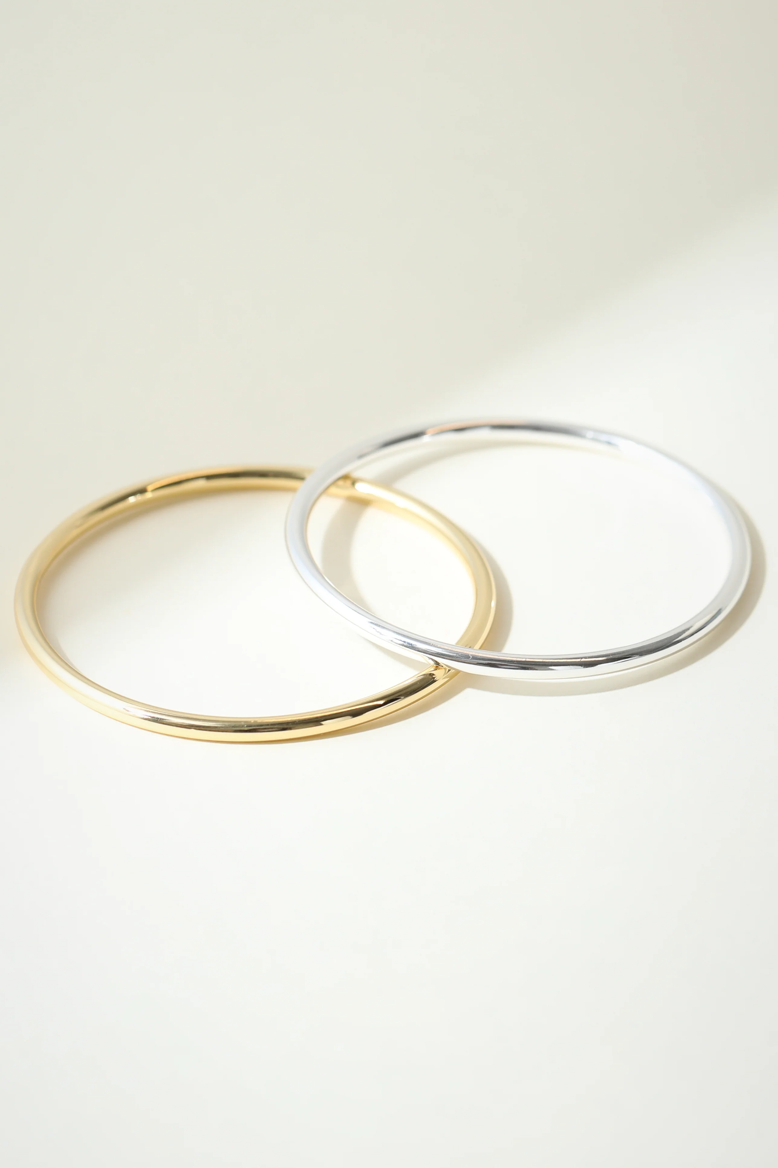 THE TWO TONE BANGLE SET - Image 5